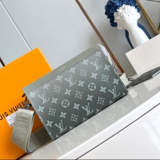 LV Clutch Bags